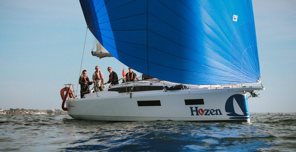 Brest<>Roscoff – Stage en voile habitable Tous niveaux 19 BlueMindDays2 12h34 MaximMoulin 37 scaled e1792660152875