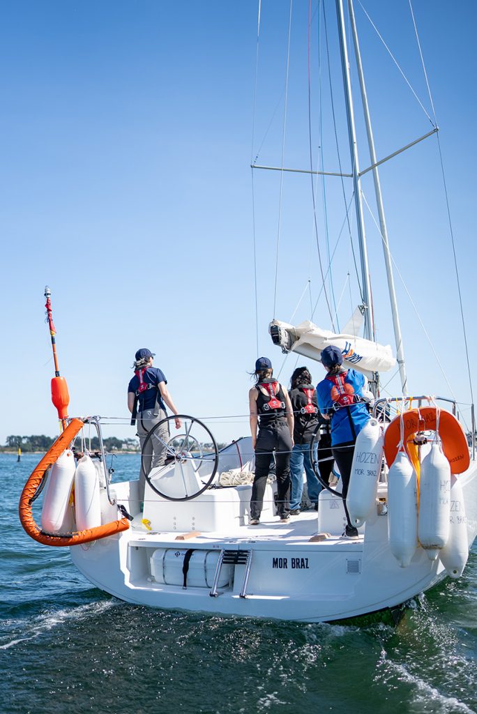 Lorient<>Brest – Stage en voile habitable Tous niveaux 8 20260425 Lancement Hozen Lorient@mdgve 016